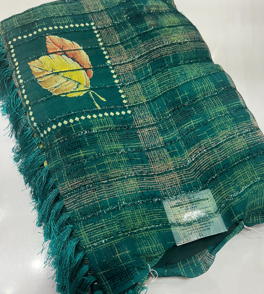 Georgette saree with floral print